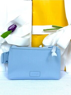 Dagne Dover Sling
